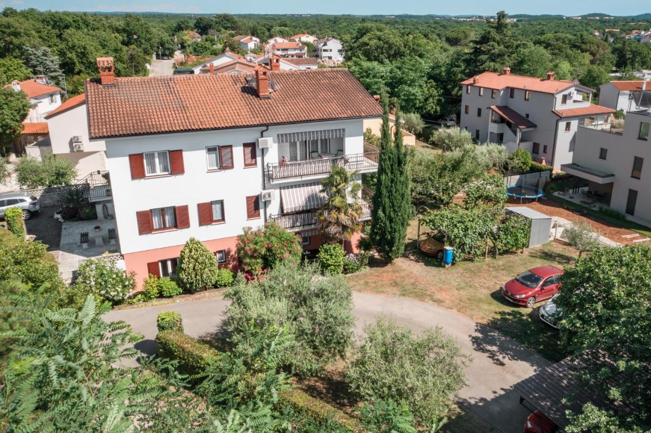Apartments Marcan Poreč Exterior foto